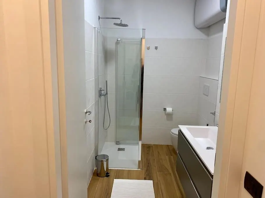 Casa Motti, Accogliente Appartamento Ristrutturato In Repubblica Milan Apartment