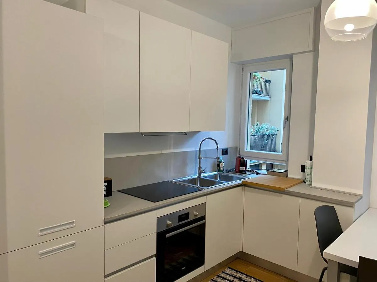 Casa Motti, Accogliente Appartamento Ristrutturato In Repubblica Milan 0*,