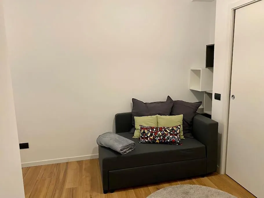 Casa Motti, Accogliente Appartamento Ristrutturato In Repubblica Milan Apartment